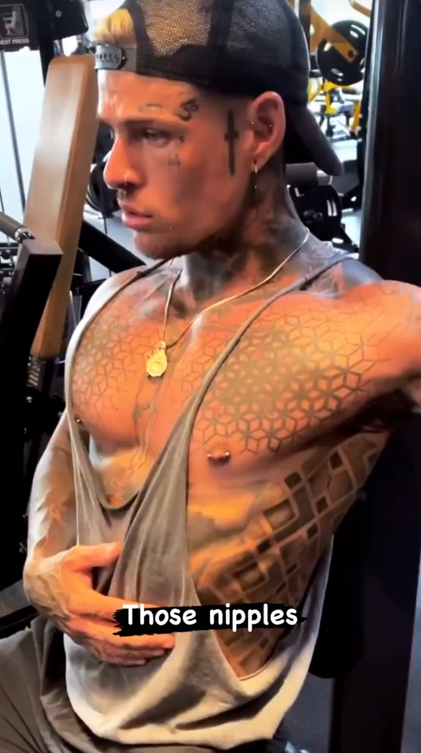 Screenshot 2022-11-07 at 21.09.37.png