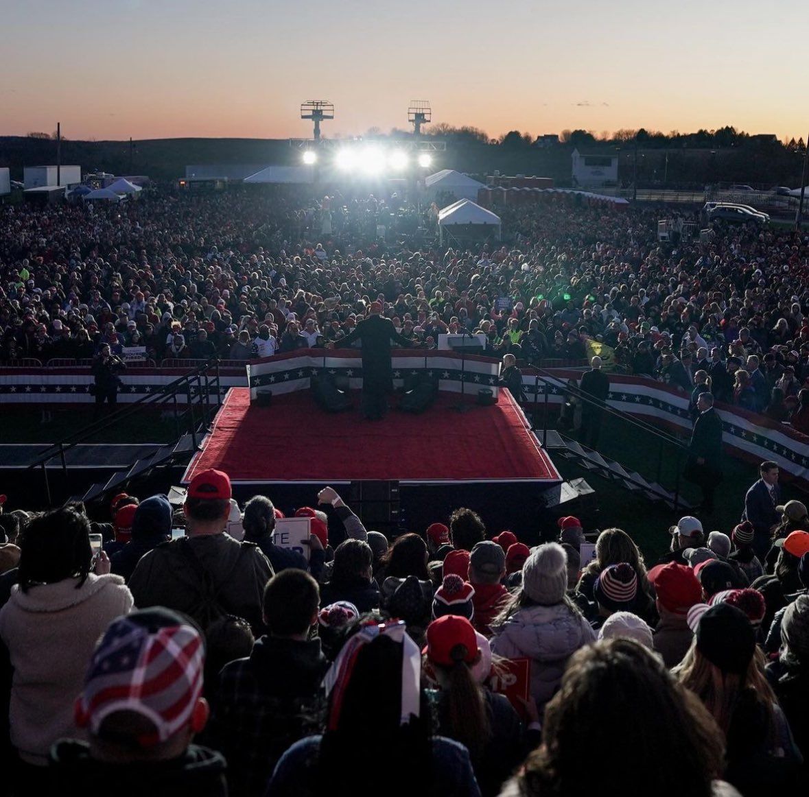 trump-huge-crowd-in-pa.jpg