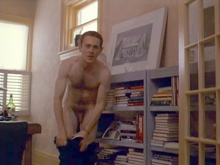 peter-outerbridge-naked-03-thumb.jpg