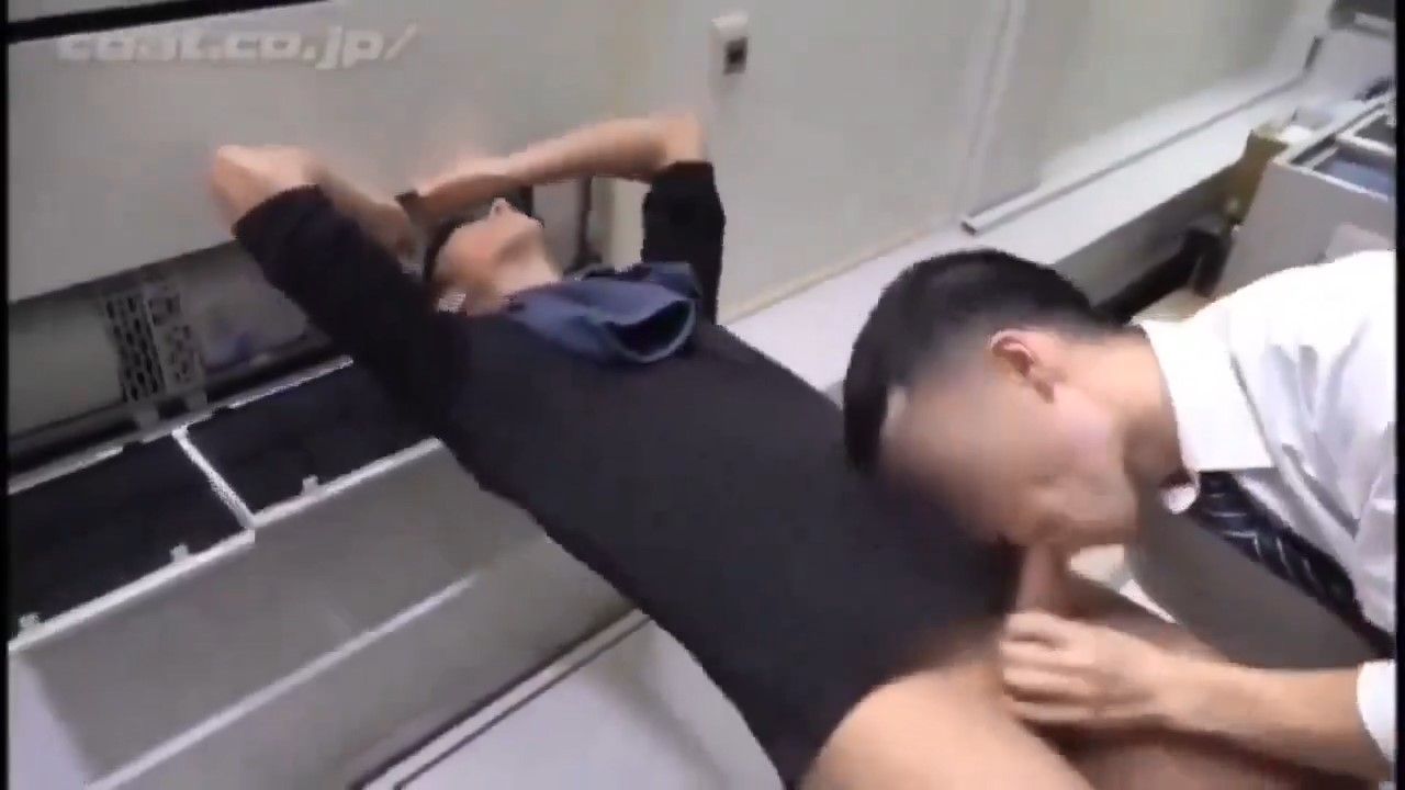 X2Twitter.com_G7p89Jt-O7Qo1x8__720p (1).mp4_snapshot_01.18.790.jpg