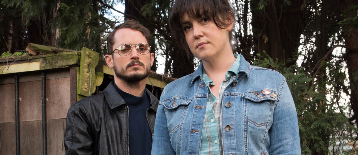 Elijah Wood & Melanie Lynskey.jpg
