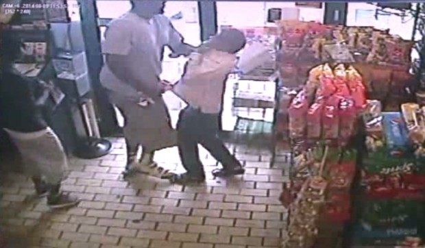 Michael-Brown-convencience-store-survillance-video-620x362.jpg