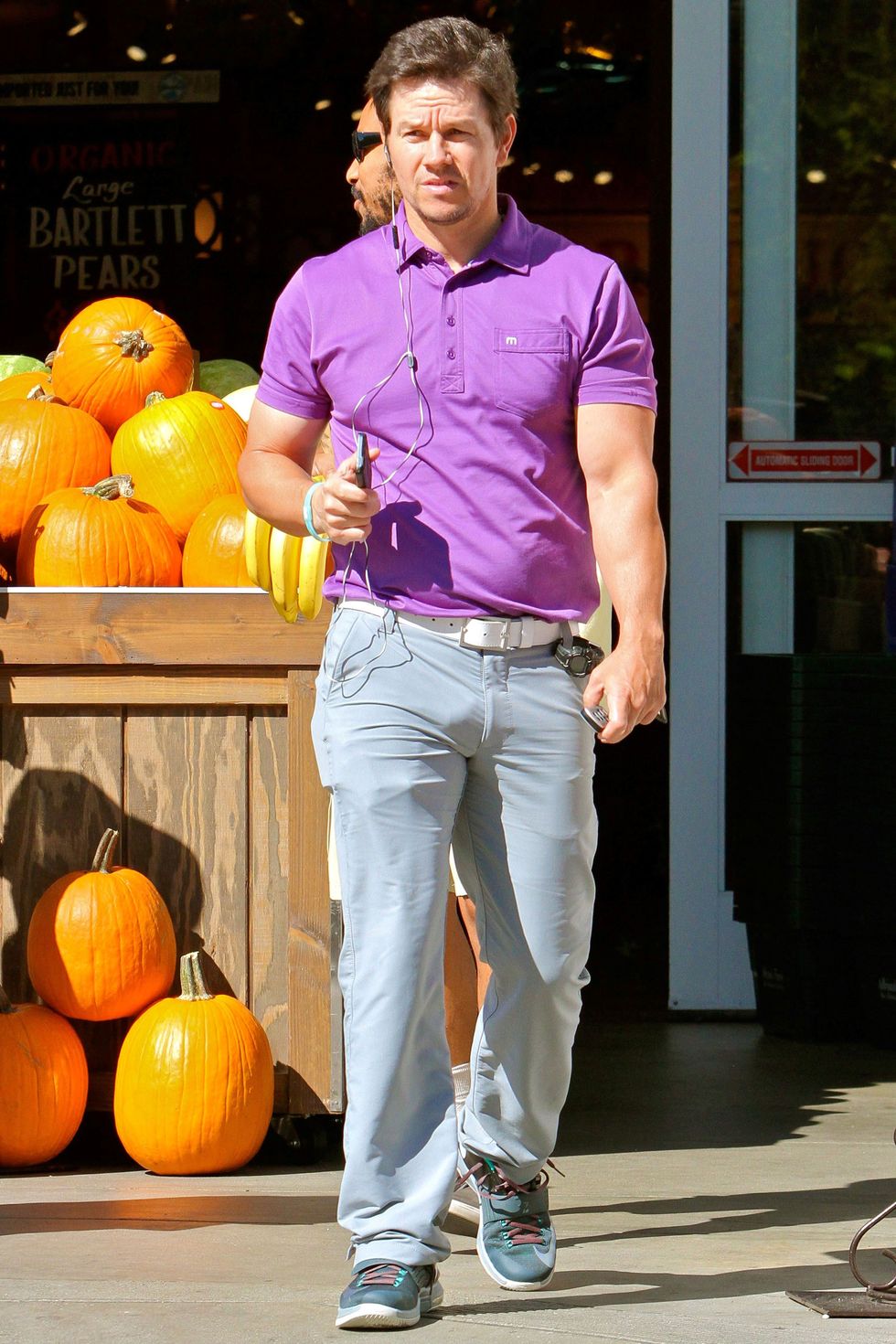 02 rbk-bulges-mark-wahlberg-akm-gsi.jpg