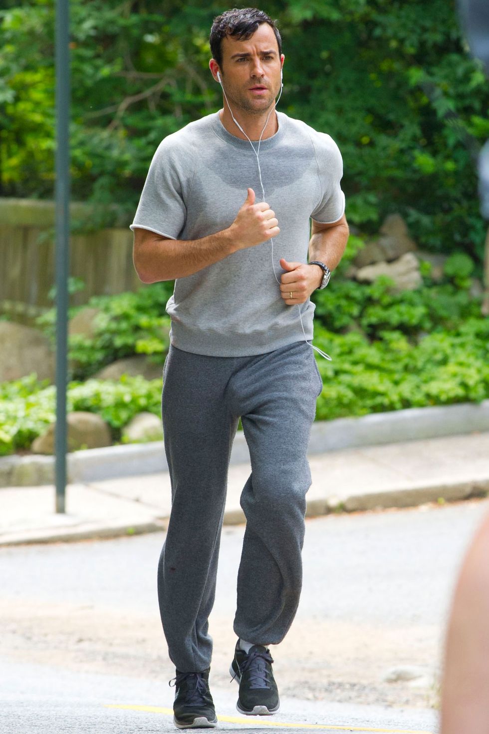 04 rbk-bulges-justin-theroux-splash.jpg