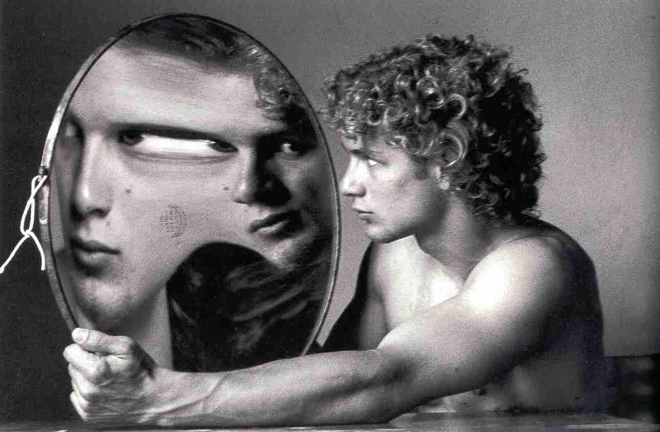 14 Duane-Michals0107.jpg