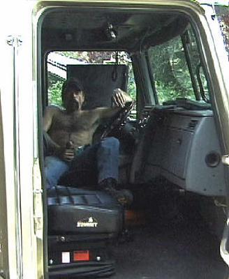 Trucker031.jpg
