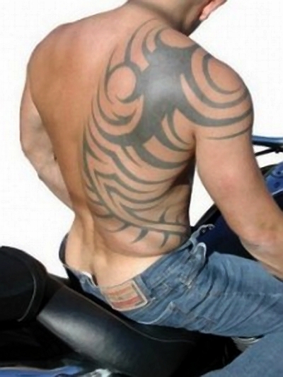 hot_men_back-tattoo-225x300.jpg