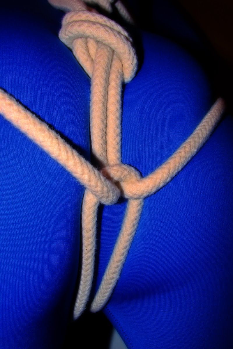 bondage1.jpg