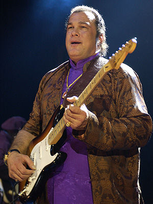 stevenseagal2.jpg
