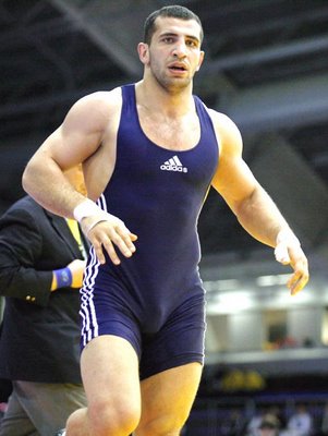 wrestler_lycra_singlet-2.jpg
