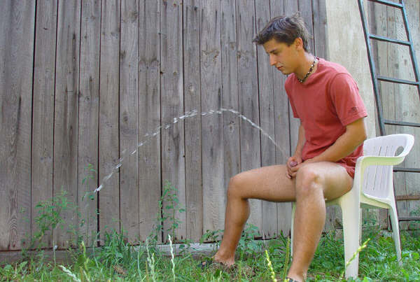 piss383a.jpg