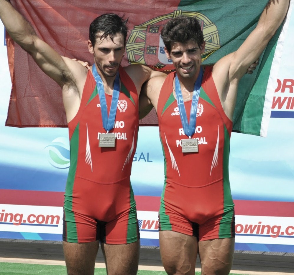 Portugese-Rowers-1.jpg