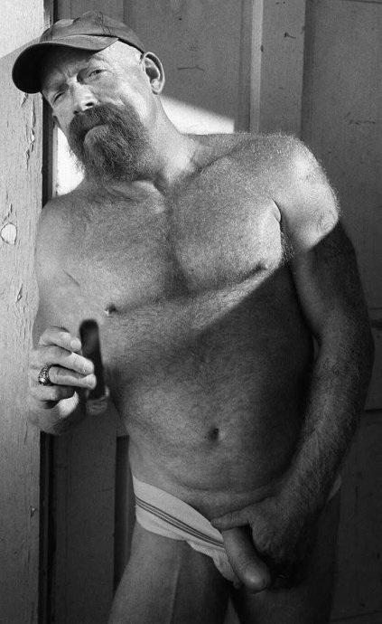 MarkHolmes 04-701262.jpg