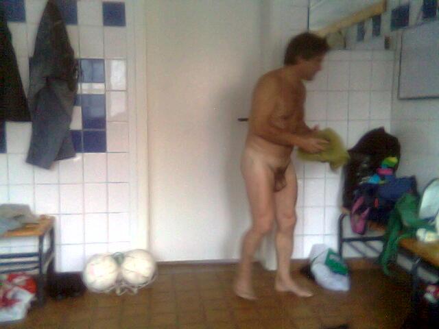 Nude hairy daddy in locker room (voyeur) 13.jpg