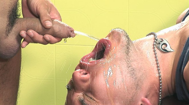 piss-pix-029.jpg