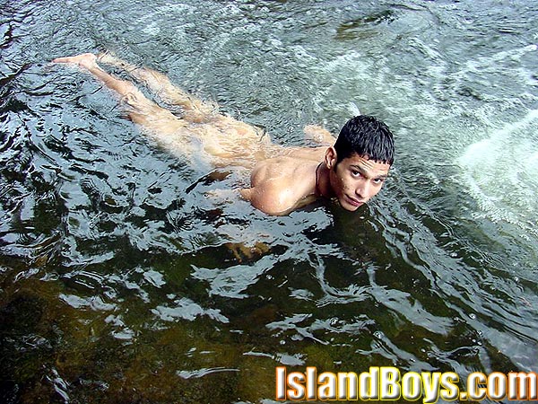 islandboys042.jpg
