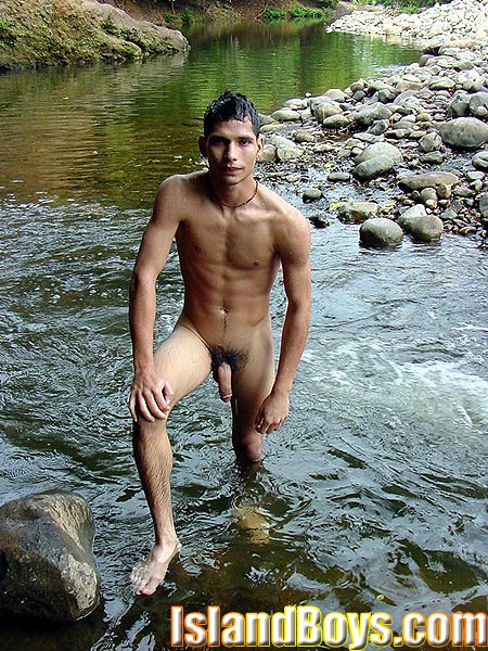 islandboys045.jpg