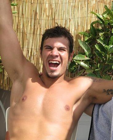 Άκης Πετρετζίκης 2.jpg