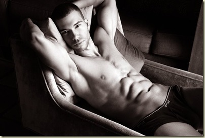 light-skinned black man_thumb[1].jpg