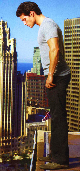 Henry Cavill (10).jpg