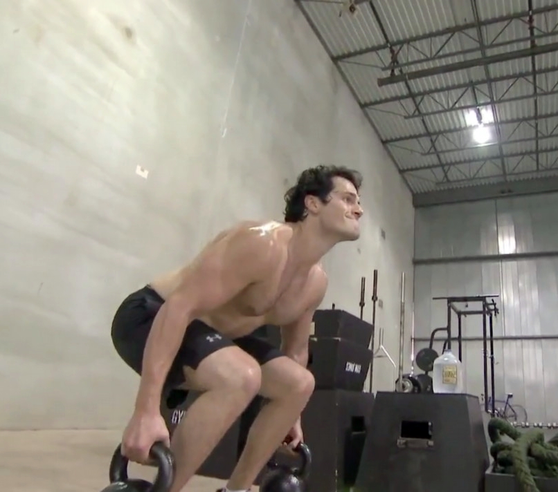 Henry Cavill (16).jpg