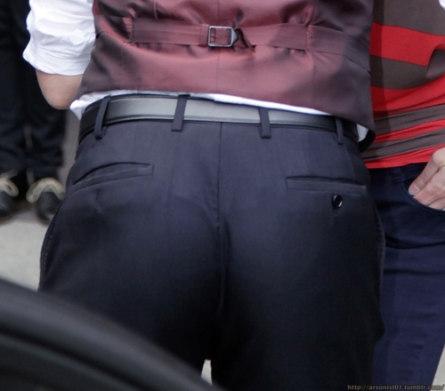 Tom Hiddleston (2).jpg