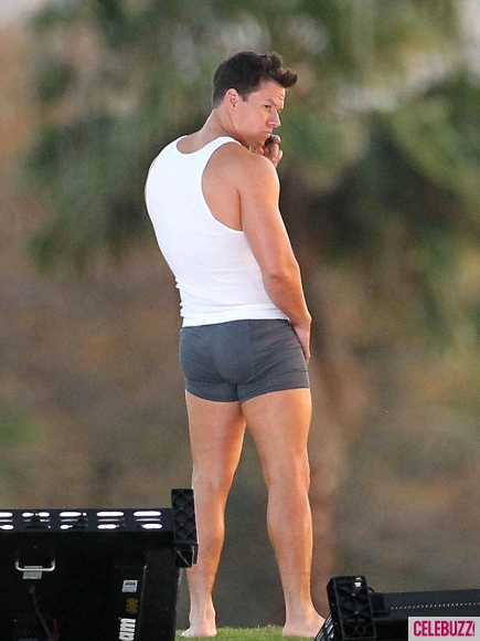 Mark Wahlberg (3).jpg