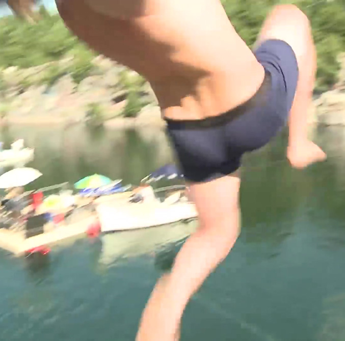 Alexander Ludwig (2).jpg