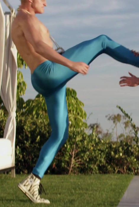 Alexander Ludwig (6).jpg