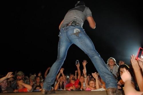 Luke Bryan (3).jpg