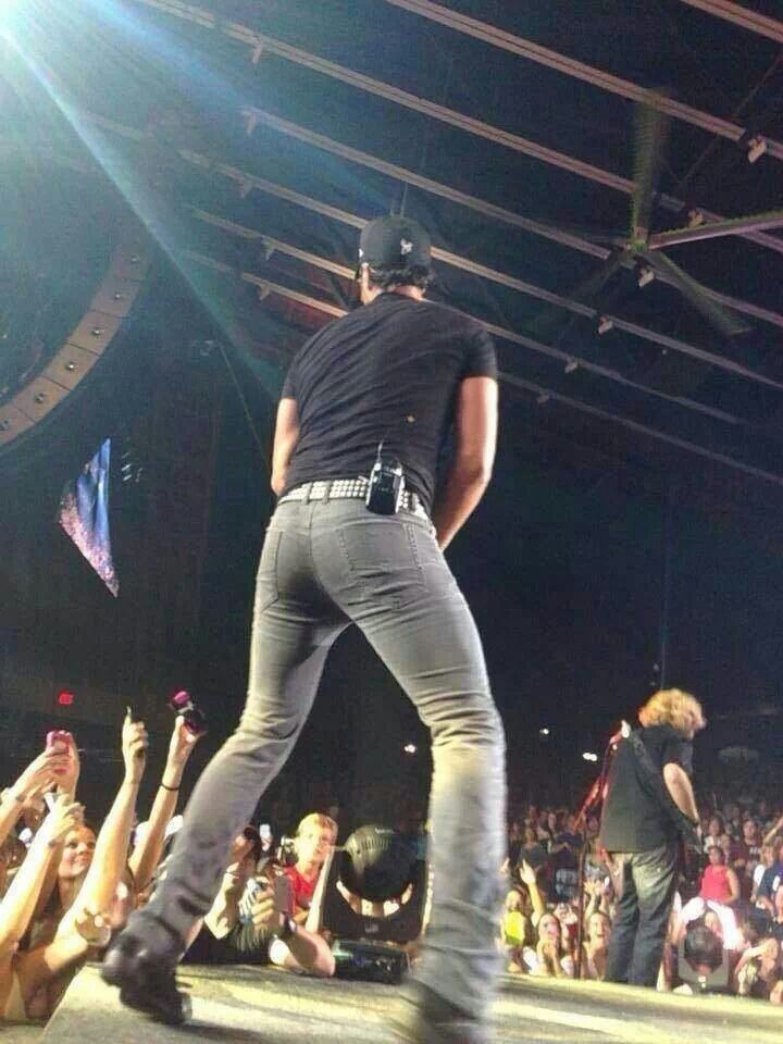 Luke Bryan (5).jpg