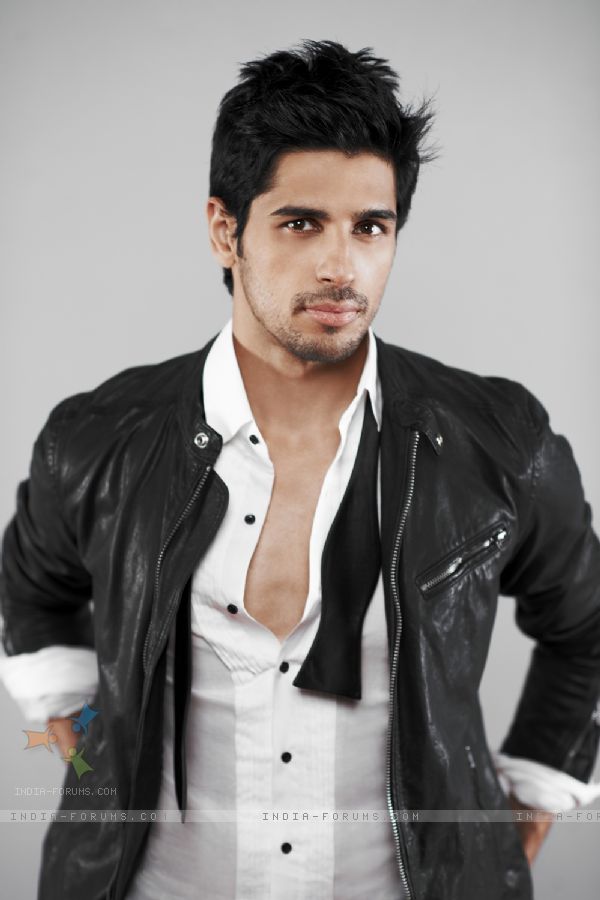 295029-siddharth-malhotra.jpg