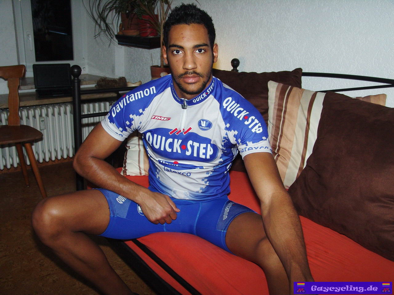 Gaycycling_Alejandro21_NewOneOnMe-part01_Bild009.JPG