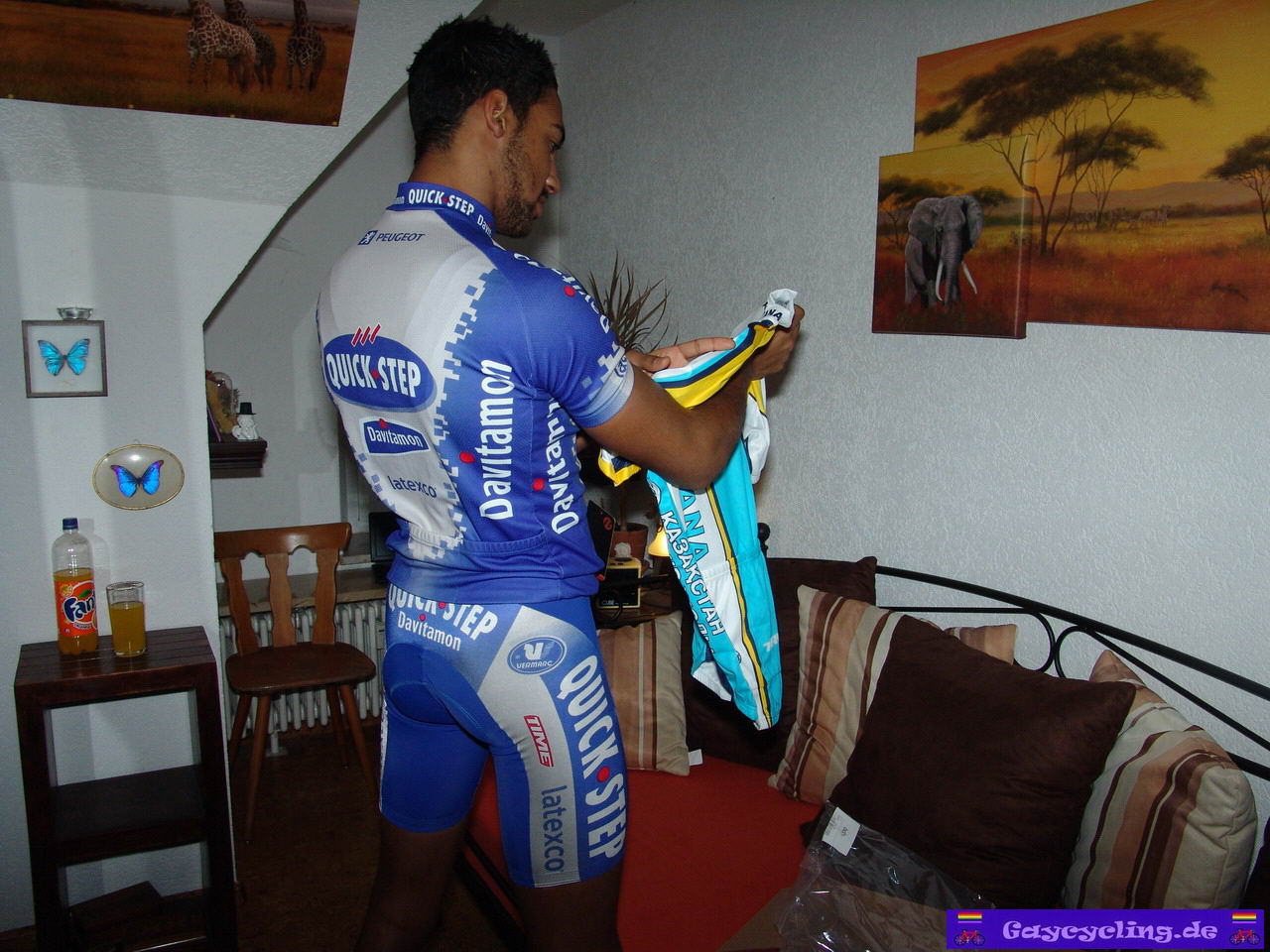 Gaycycling_Alejandro21_NewOneOnMe-part02_Bild001.JPG