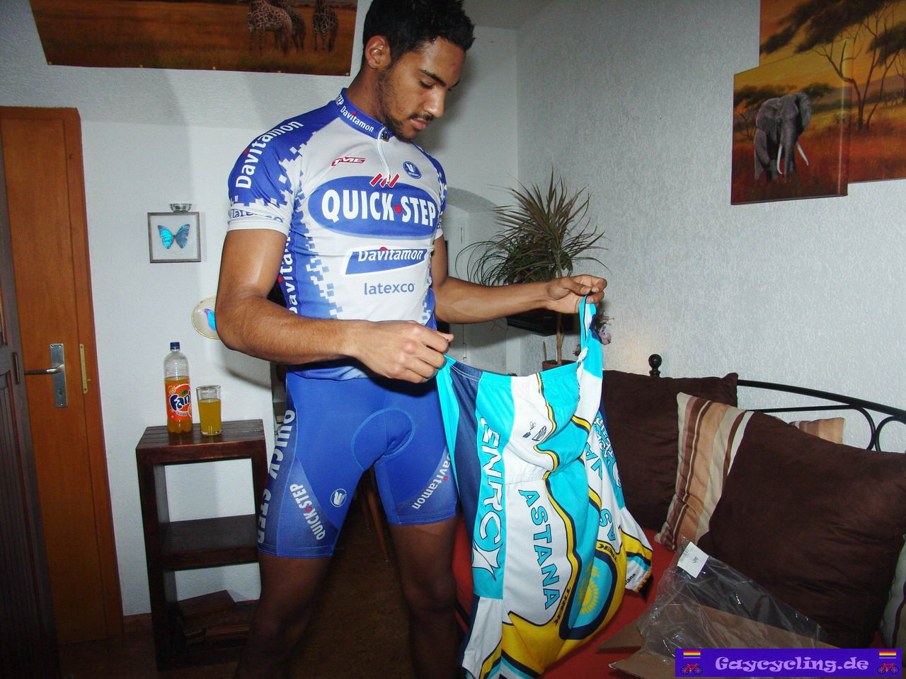Gaycycling_Alejandro21_NewOneOnMe-part02_Bild006.JPG