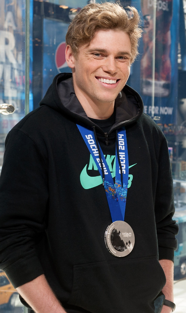 Gus Kenworthy 10.png