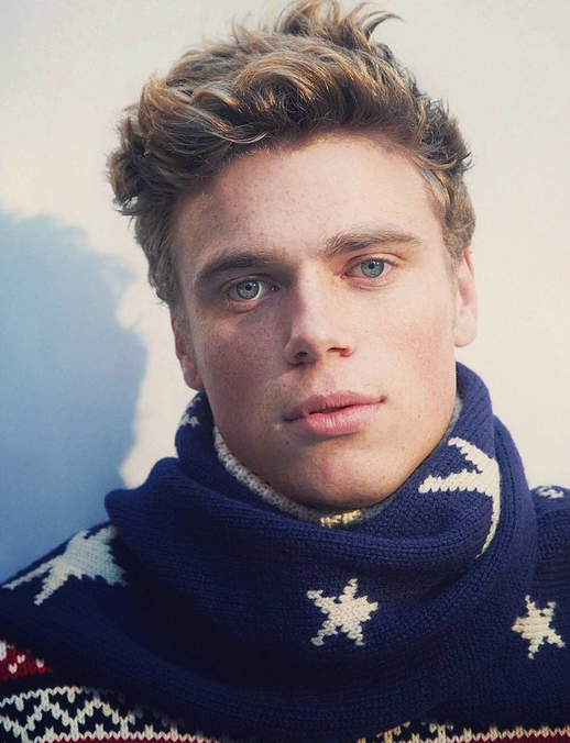 Gus Kenworthy 12.png