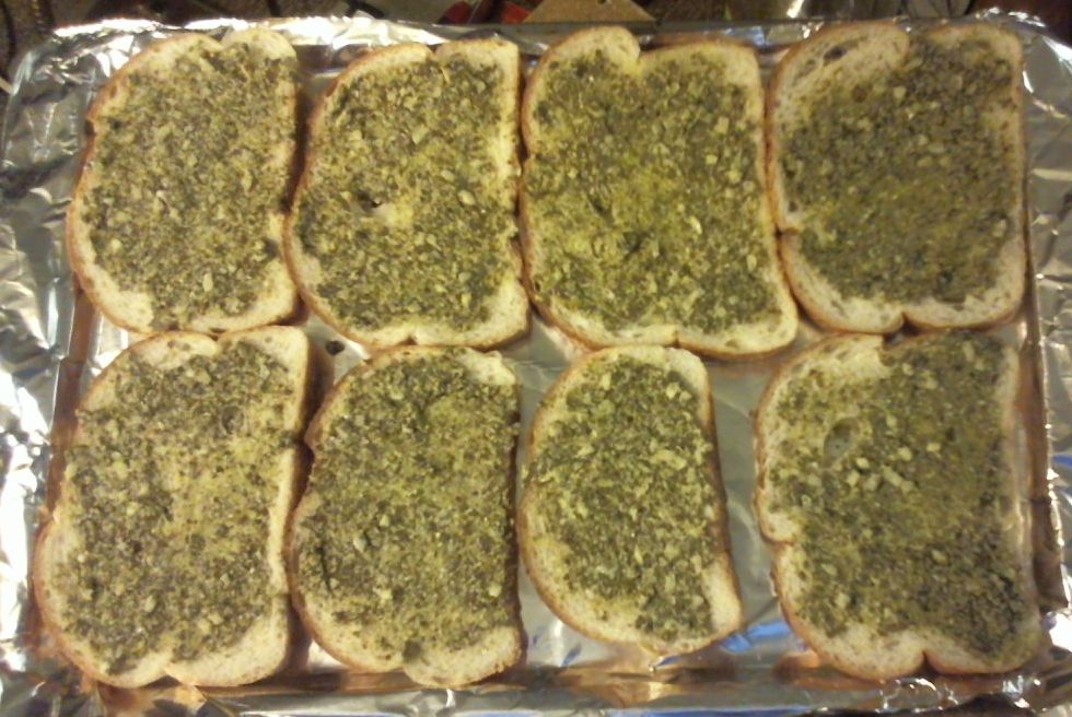 02 Basil Pesto.jpg