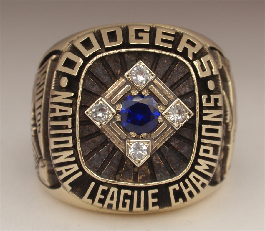 1975 League Champs.jpg